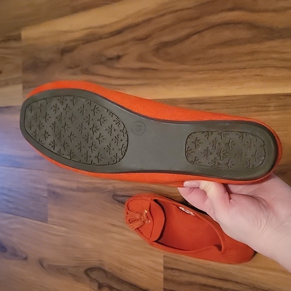 NEW Merona Red orange modern tassel loafer flats extra cushioning and support - Picture 10 of 11